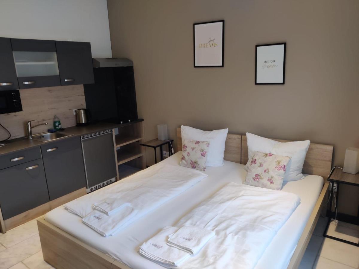 Landhotel Mariensaeule Wernstein am Inn Экстерьер фото